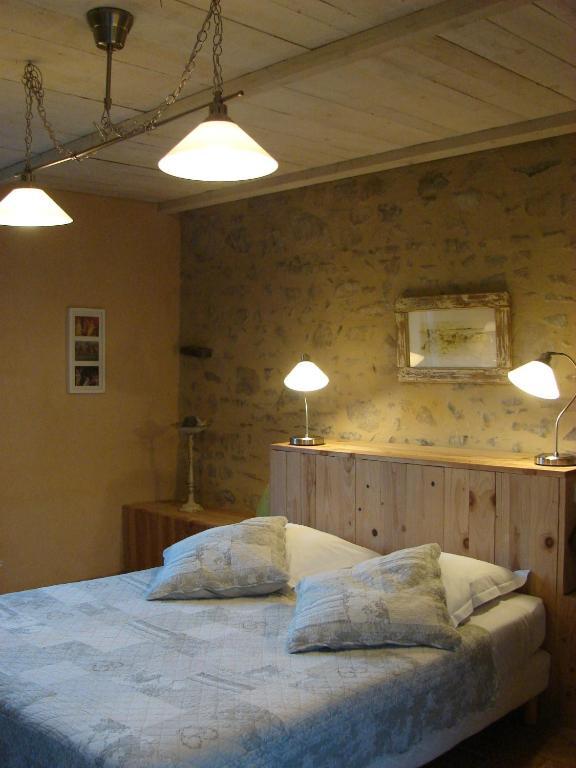 La Pierre Folle Chambres D'Hotes Cluny Phòng bức ảnh