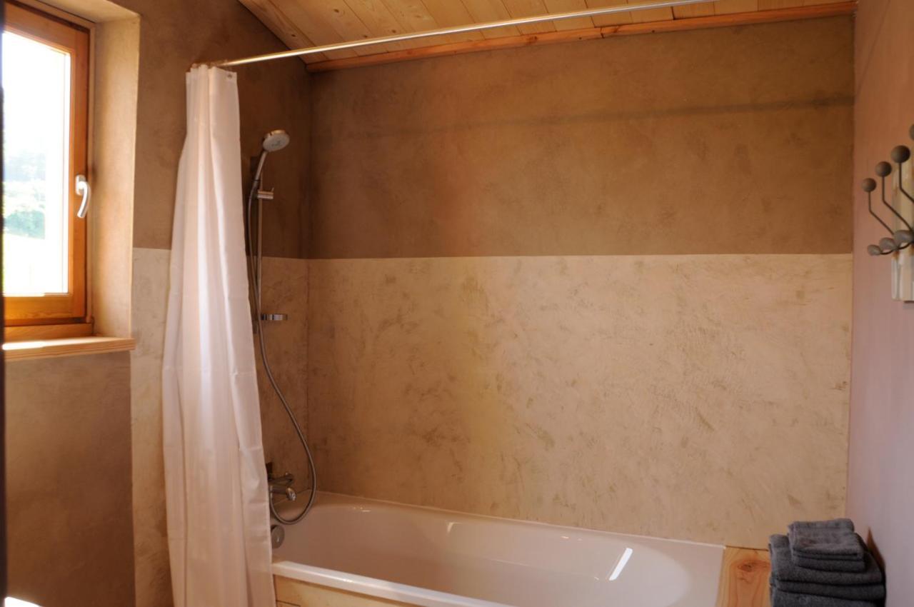 La Pierre Folle Chambres D'Hotes Cluny Phòng bức ảnh